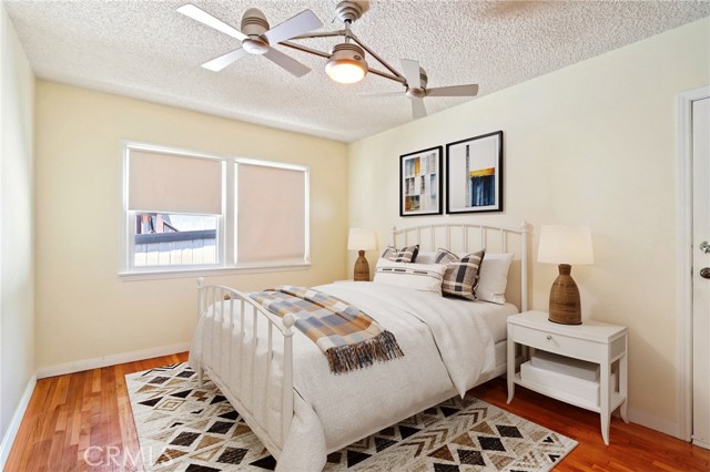 Detail Gallery Image 13 of 39 For 10337 Pinyon Ave, Tujunga,  CA 91042 - 3 Beds | 1 Baths