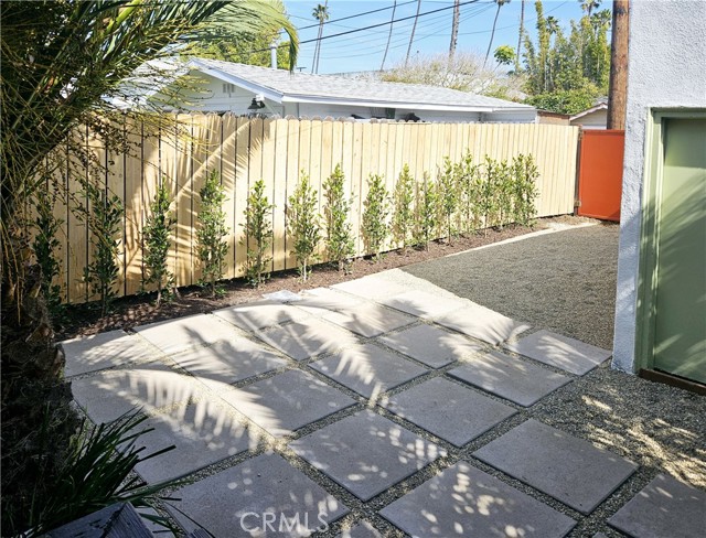 910 Victoria Avenue, Venice CA: https://media.crmls.org/medias/8d8a898c-6b41-4220-8a7a-69e4bb7390e7.jpg