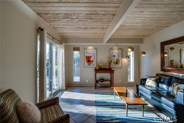 Detail Gallery Image 11 of 69 For 576 E Desert Holly Cir, Palm Springs,  CA 92262 - 3 Beds | 2 Baths