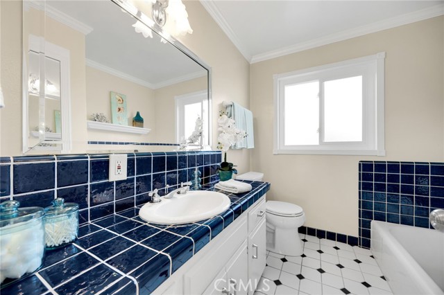 Detail Gallery Image 13 of 19 For 622 Linden Way, Brea,  CA 92821 - 3 Beds | 2 Baths