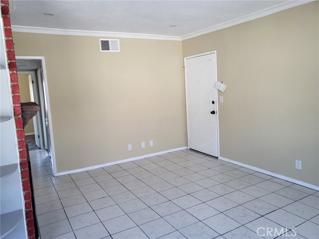 Detail Gallery Image 14 of 21 For 9119 Wakefield Ave #18,  Panorama City,  CA 91402 - 2 Beds | 2 Baths
