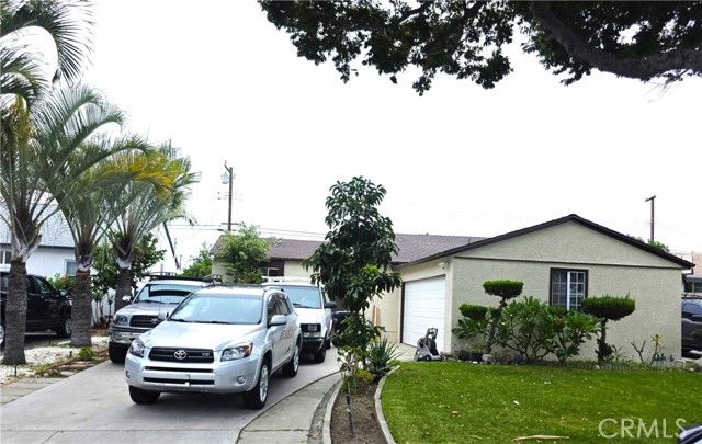 Front Image Thumbnail for CRPW25239757