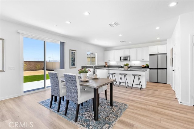 Detail Gallery Image 8 of 41 For 28300 Abbey, Menifee,  CA 92585 - 4 Beds | 2/1 Baths