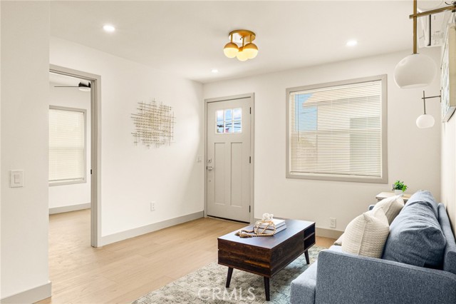 Detail Gallery Image 11 of 27 For 13016 Rainier, Whittier,  CA 90605 - 2 Beds | 1 Baths