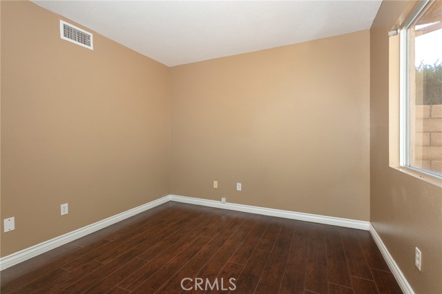 Detail Gallery Image 3 of 24 For 1750 Tallowberry Ln, Simi Valley,  CA 93065 - 3 Beds | 2/1 Baths