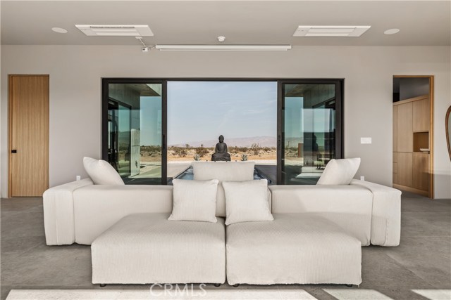 Detail Gallery Image 9 of 37 For 60632 Granville, Joshua Tree,  CA 92252 - 2 Beds | 2/1 Baths