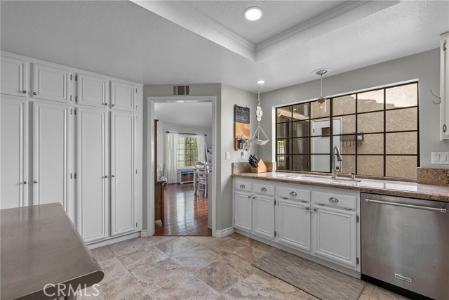 Detail Gallery Image 7 of 19 For 843 Links View Drive, Simi Valley,  CA 93065 - 2 Beds | 2 Baths