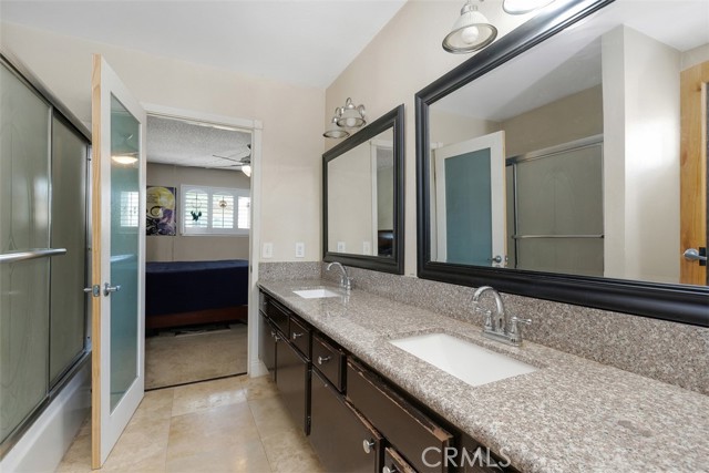 1725 Trinity Loop, Ontario CA: https://media.crmls.org/medias/8d8ed618-2e87-474d-9d18-b6edfaf35a9c.jpg