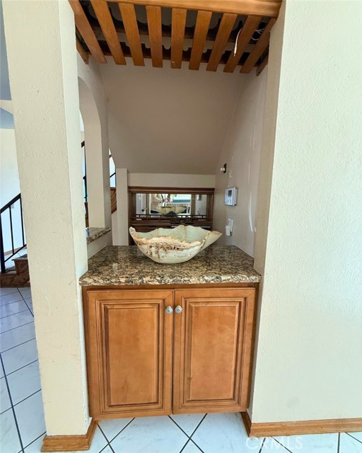 Detail Gallery Image 11 of 24 For 14725 Westward, Fontana,  CA 92337 - 3 Beds | 2/1 Baths