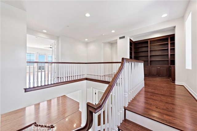 Detail Gallery Image 8 of 25 For 4 Calle Anacapa, San Clemente,  CA 92673 - 5 Beds | 3/1 Baths