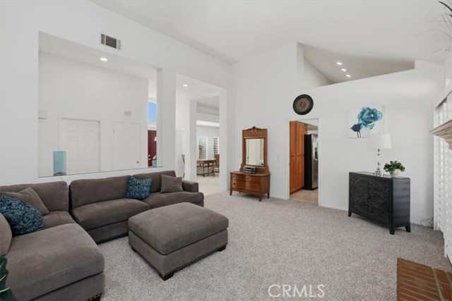 Detail Gallery Image 14 of 42 For 5935 Kings Ranch, Riverside,  CA 92505 - 4 Beds | 2 Baths