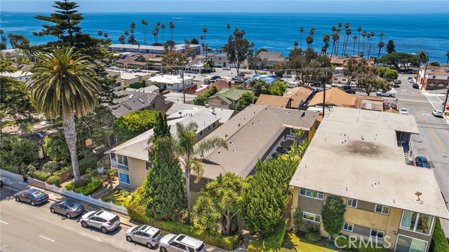 Detail Gallery Image 1 of 14 For 387 Cypress Dr #3,  Laguna Beach,  CA 92651 - 2 Beds | 2 Baths