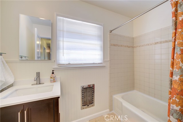 Detail Gallery Image 18 of 31 For 1835 Oak St, Paso Robles,  CA 93446 - 2 Beds | 2 Baths