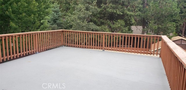 Detail Gallery Image 11 of 33 For 31465 Pinehurst, Running Springs,  CA 92382 - 4 Beds | 2 Baths