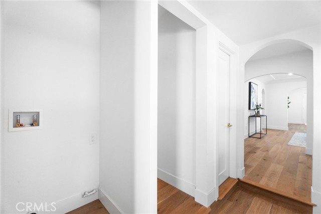 Detail Gallery Image 29 of 35 For 2327 Bonnie Brae, Santa Ana,  CA 92706 - 4 Beds | 2 Baths