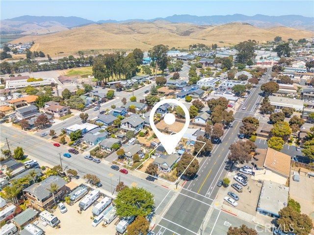 904 Monterey, Morro Bay CA: https://media.crmls.org/medias/8d915f3b-ba9f-417d-9d78-505e1f7bcd9a.jpg