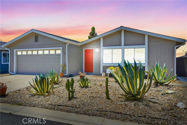 Detail Gallery Image 1 of 44 For 2149 via Visalia, Santa Maria,  CA 93458 - 2 Beds | 2 Baths