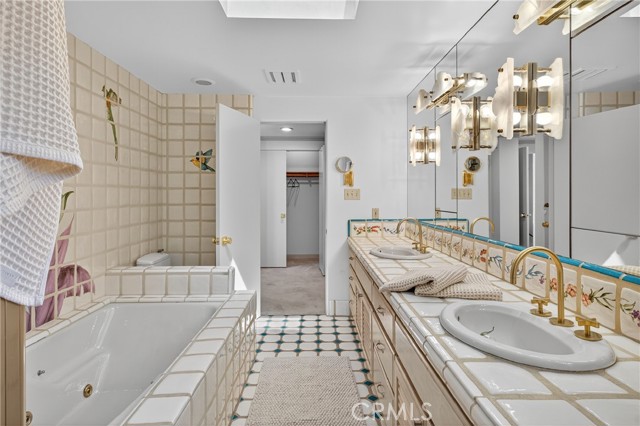 760 Via Del Monte, Palos Verdes Estates CA: https://media.crmls.org/medias/8d932521-db03-44e1-9c9c-f11391d5fae6.jpg