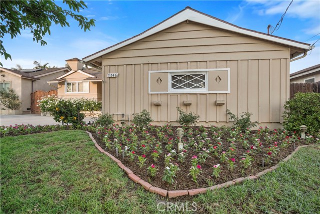 7546 Bluebell Avenue, North Hollywood CA: https://media.crmls.org/medias/8d934bab-e7b8-409f-ba90-38762eecabce.jpg