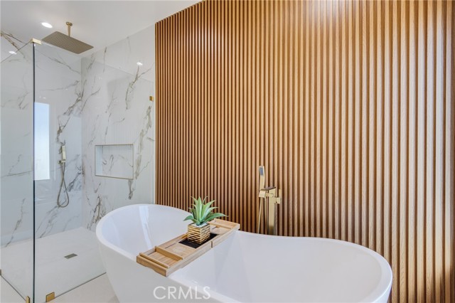 Detail Gallery Image 32 of 75 For 26987 Lakeview, Helendale,  CA 92342 - 4 Beds | 3 Baths