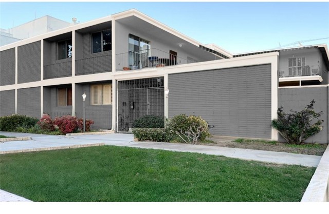 Detail Gallery Image 2 of 35 For 4312 Babcock Ave #6,  Studio City,  CA 91604 - 2 Beds | 2 Baths