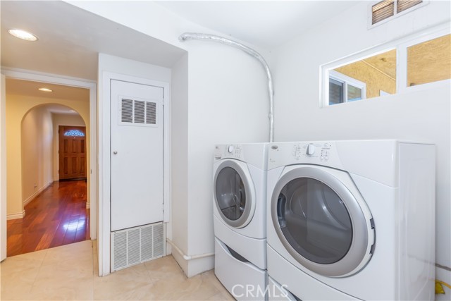 Downstairs Laundry Room / Furnace and hall to front door