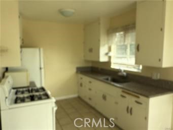 Detail Gallery Image 5 of 13 For 525 Windsor Rd #D,  Arcadia,  CA 91007 - 2 Beds | 1 Baths