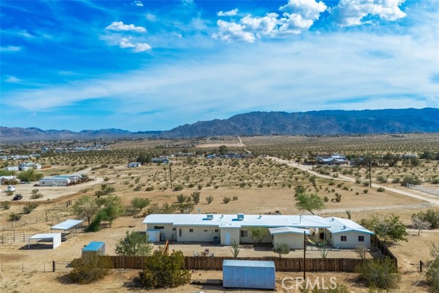 Detail Gallery Image 42 of 48 For 4435 Bullion Ave, Twentynine Palms,  CA 92277 - 4 Beds | 2/2 Baths