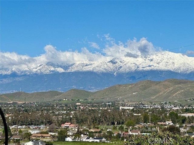 Image 3 for 5433 Sunset Ridge Dr, Jurupa Valley, CA 92509