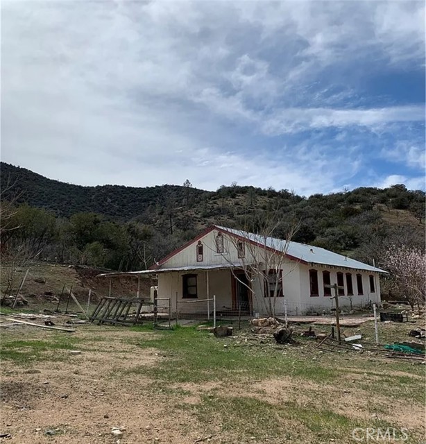 Detail Gallery Image 1 of 3 For 10900 Back Canyon Rd, Caliente,  CA 93518 - – Beds | – Baths
