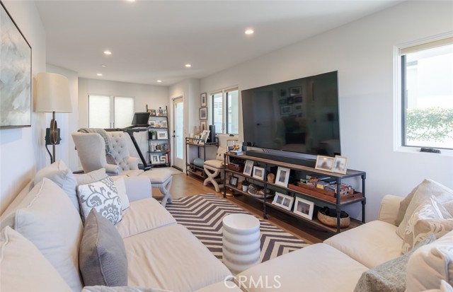 Detail Gallery Image 35 of 43 For 314 Dahlia, Corona Del Mar,  CA 92625 - 3 Beds | 3 Baths