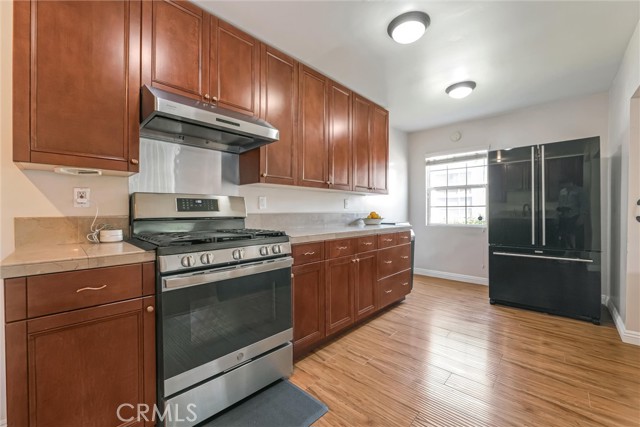 8512 Belford Avenue, Los Angeles CA: https://media.crmls.org/medias/8d97c4d6-ffcb-40f4-921b-2ea97db3a365.jpg