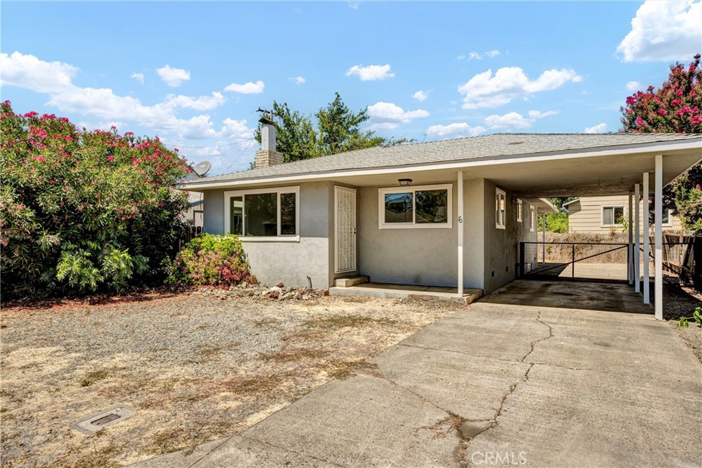 70 Lupoyoma Avenue