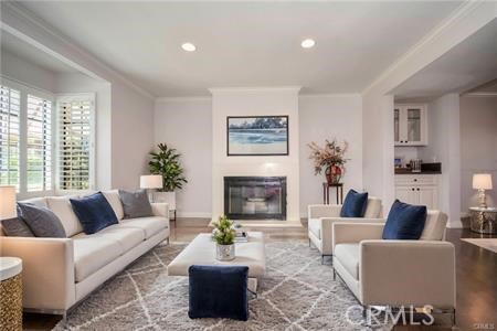 Detail Gallery Image 5 of 35 For 1135 S Paula Dr, Fullerton,  CA 92833 - 2 Beds | 2/1 Baths