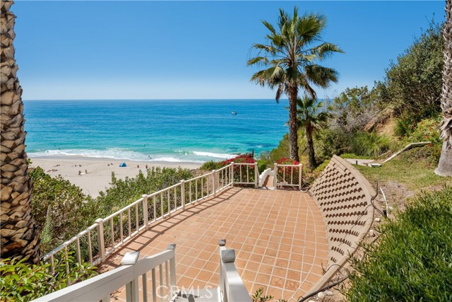Detail Gallery Image 35 of 43 For 32061 Coast Hwy, Laguna Beach,  CA 92651 - 4 Beds | 4/2 Baths