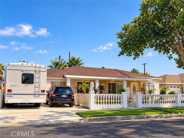 309 East 228th