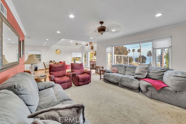 Detail Gallery Image 33 of 65 For 900 W 37th St, San Pedro,  CA 90731 - 3 Beds | 2 Baths