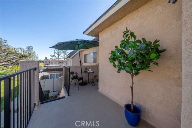 Detail Gallery Image 7 of 38 For 955 Las Lomas Dr #D,  La Habra,  CA 90631 - 3 Beds | 1/1 Baths