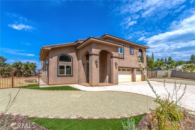 Detail Gallery Image 5 of 75 For 35750 Brookwood Ct, Yucaipa,  CA 92399 - 5 Beds | 4/1 Baths