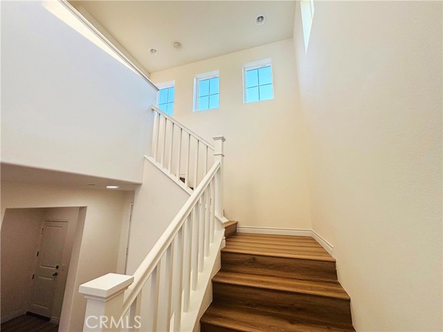 Detail Gallery Image 9 of 45 For 1664 Milford Way, Beaumont,  CA 92223 - 4 Beds | 3 Baths