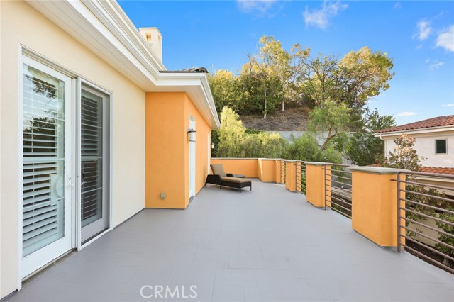 838 Braewood Court, South Pasadena CA: https://media.crmls.org/medias/8da06247-f7e4-4e06-a296-6b9c6a05d178.jpg