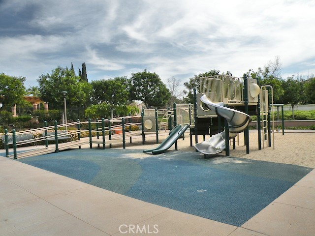 Detail Gallery Image 31 of 31 For 11 Pienza, Irvine,  CA 92606 - 5 Beds | 3 Baths