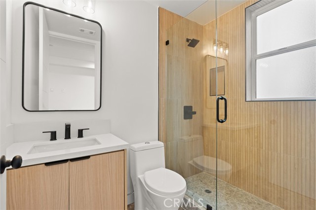 Detail Gallery Image 19 of 33 For 11410 W Calvert St, North Hollywood,  CA 91606 - 3 Beds | 3/1 Baths