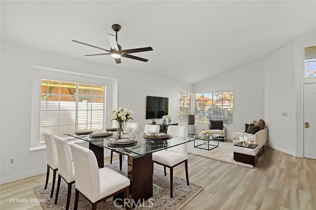 Detail Gallery Image 2 of 34 For 3178 Dogwood Dr, Corona,  CA 92882 - 3 Beds | 2 Baths