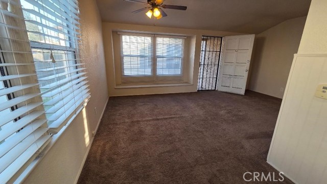 Detail Gallery Image 10 of 18 For 5833 Bonfair, Lakewood,  CA 90712 - – Beds | – Baths