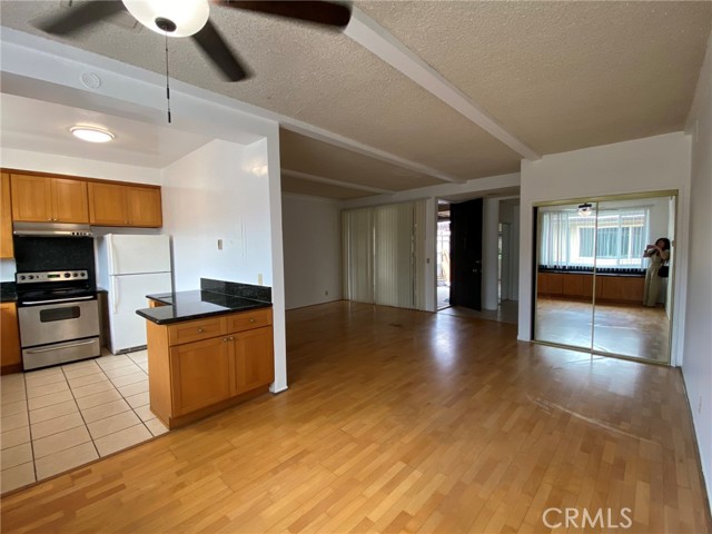 Detail Gallery Image 3 of 13 For 999 E Valley Bld #75,  Alhambra,  CA 91801 - 1 Beds | 1 Baths