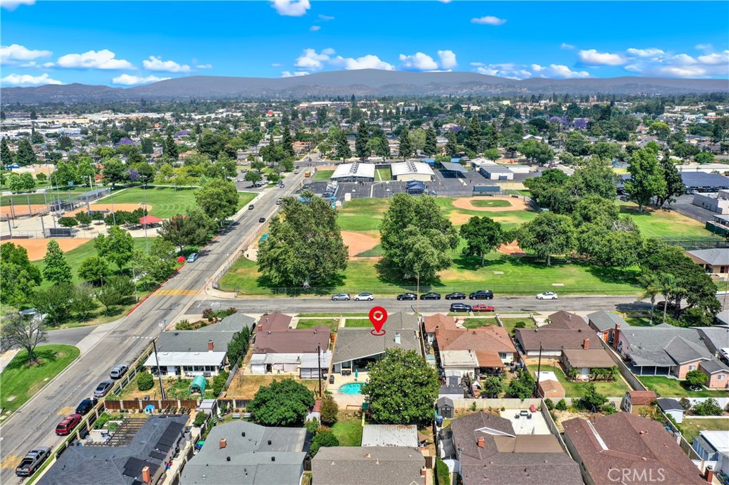 MLS #OC25128179 img 45