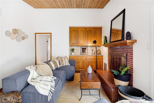 Detail Gallery Image 15 of 28 For 3117 Harmony Pl, La Crescenta,  CA 91214 - 3 Beds | 2 Baths