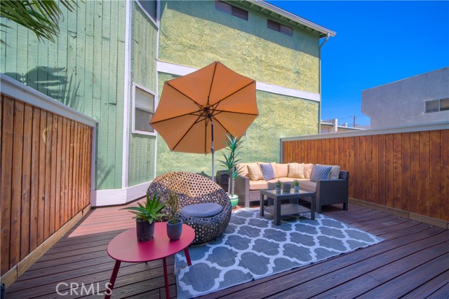 1919 Carnegie, Redondo Beach, California 90278, 2 Bedrooms Bedrooms, ,2 BathroomsBathrooms,Residential,For Sale,Carnegie,SB26075625