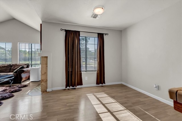 Detail Gallery Image 16 of 43 For 915 Moran Ct, Paso Robles,  CA 93446 - 3 Beds | 2 Baths